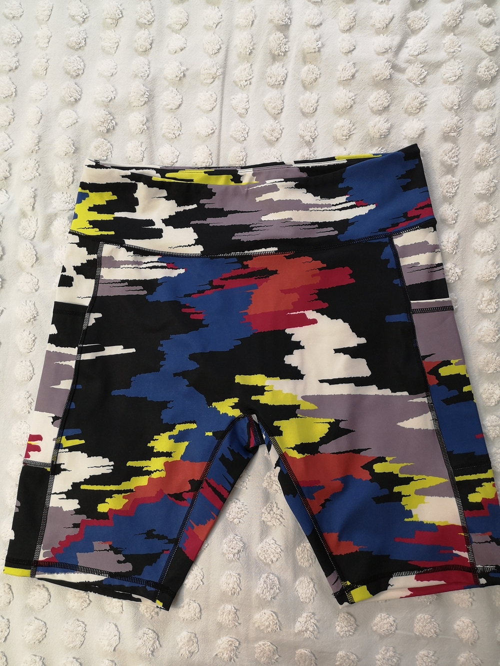 TomboyX Spark High Waist Pocket Bike Shorts 9" Bright Camo Print